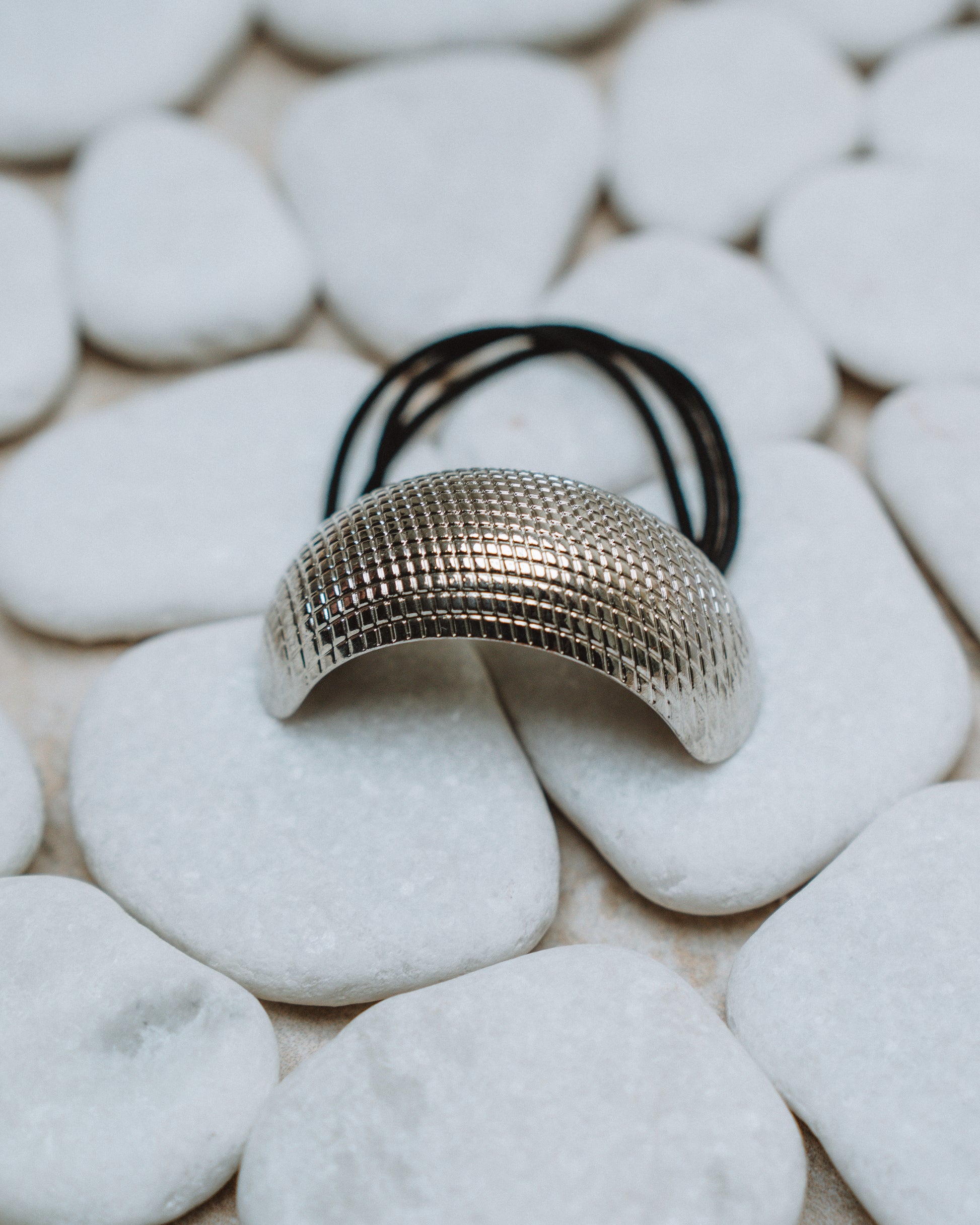 Paula silver Hair tie