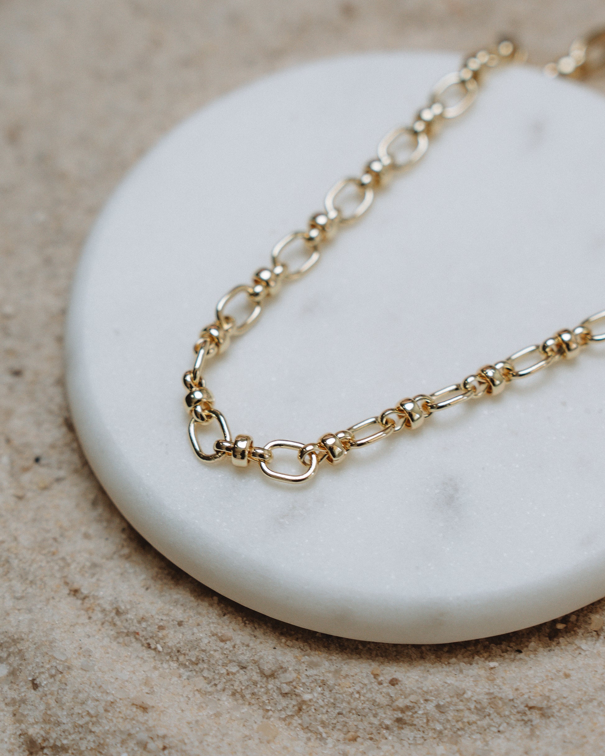 Evey Necklace