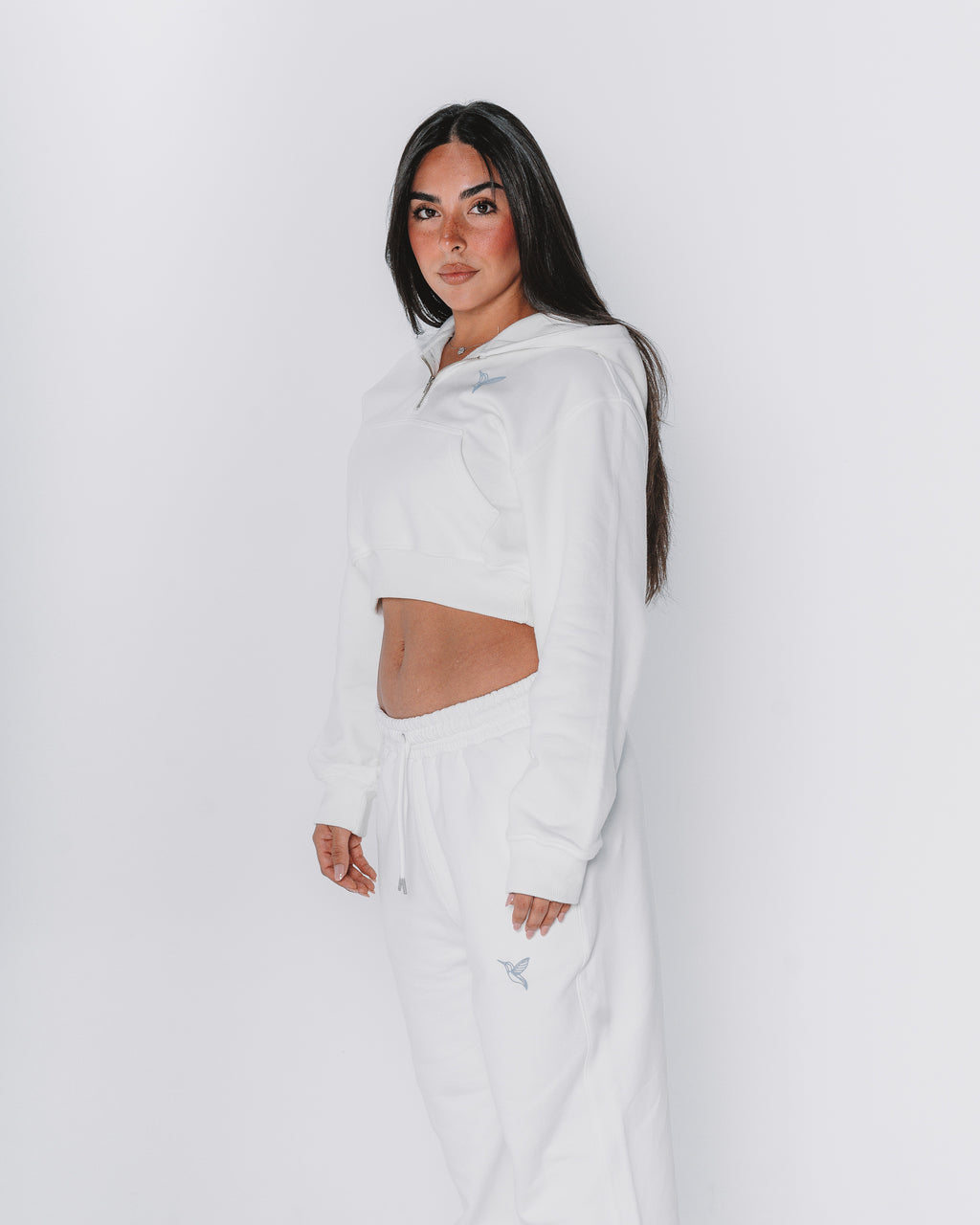 WHITE PANTS