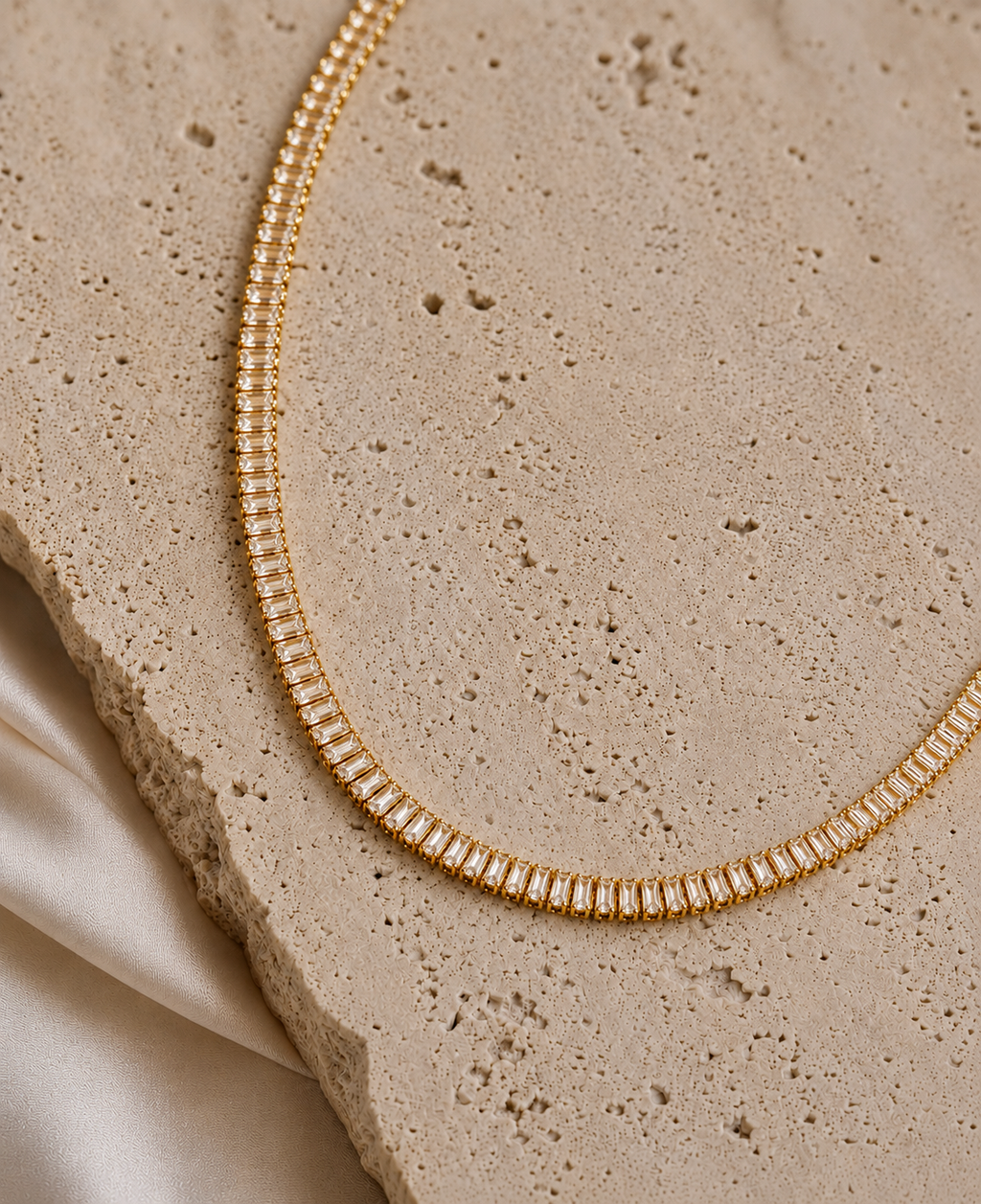 Neva Bold Necklace