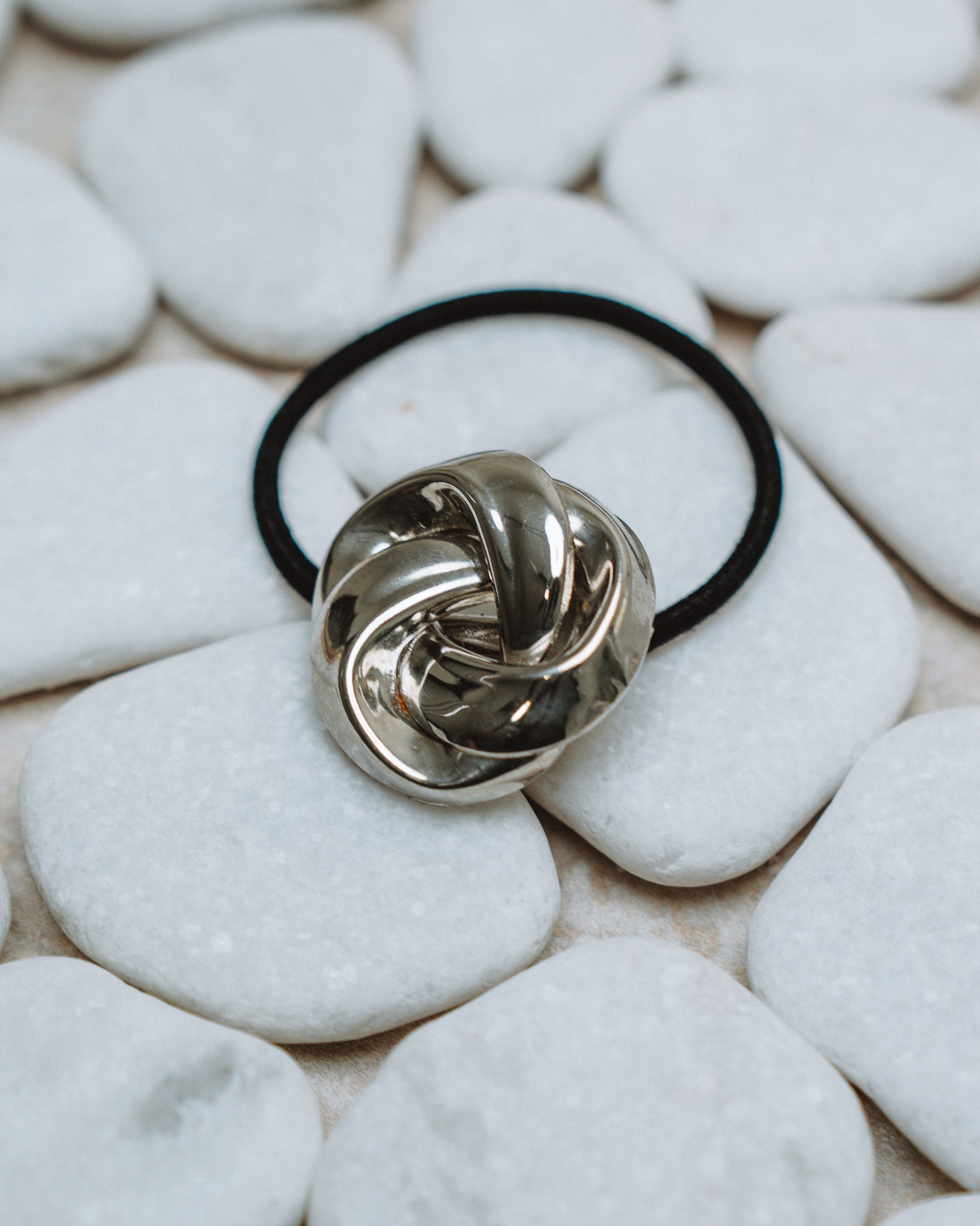 Mary silver Hair tie