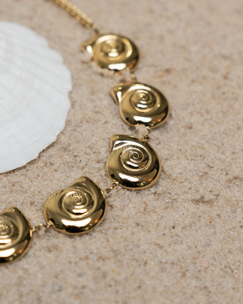 Alma Necklace