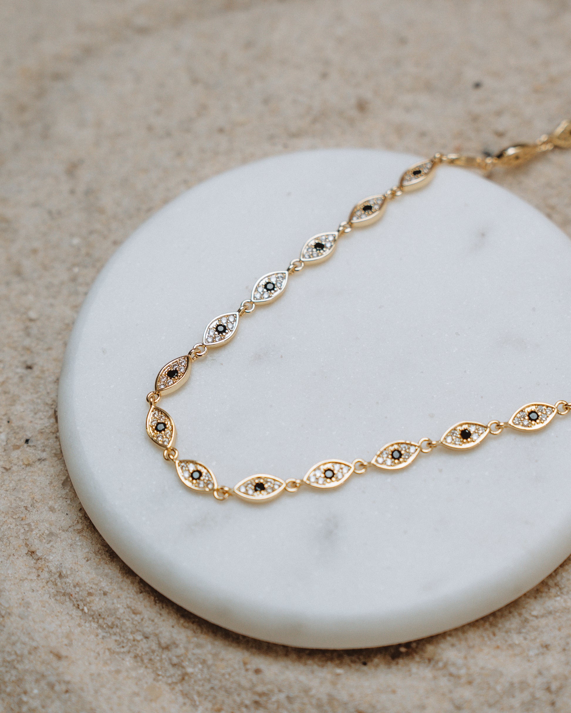 Yuna Necklace