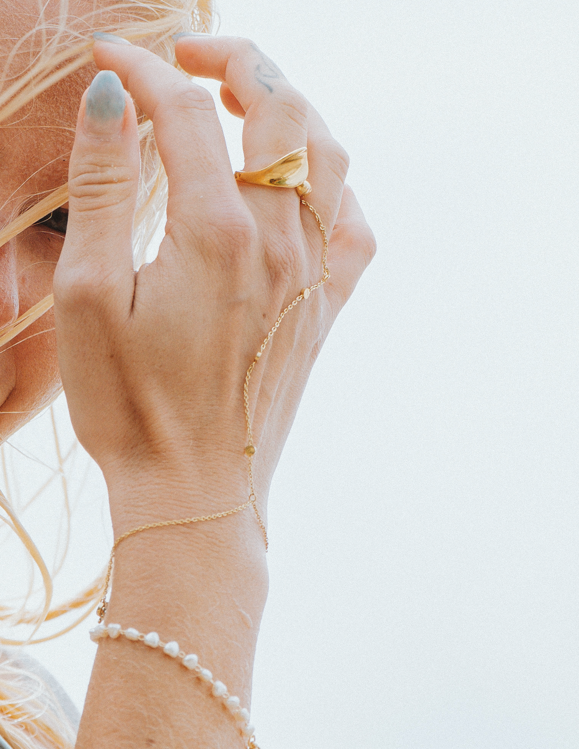 Marcela Hand Chain